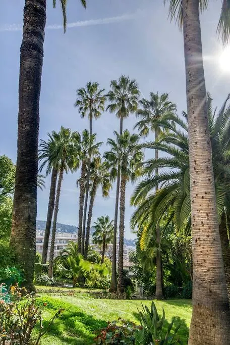 4 Stars Palais Hermitage, 5 Pers, Ac, Full Confort Nice Apartment
