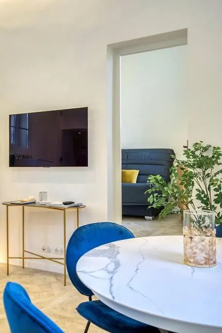 4 Stars Palais Hermitage, 5 Pers, Ac, Full Confort Nice France